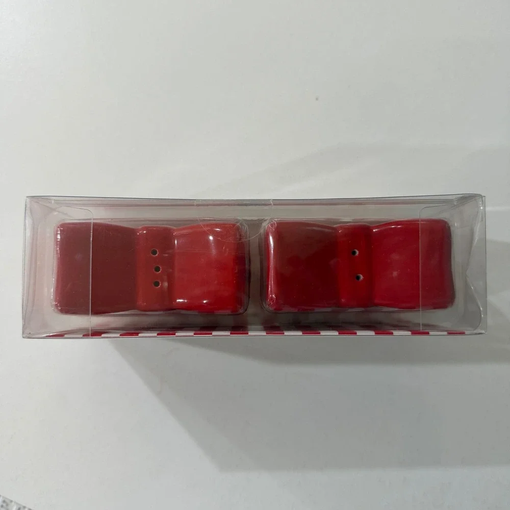 Kirkland's Home Red White Striped Bow Ceramic Salt and‎ Pepper Shaker Set